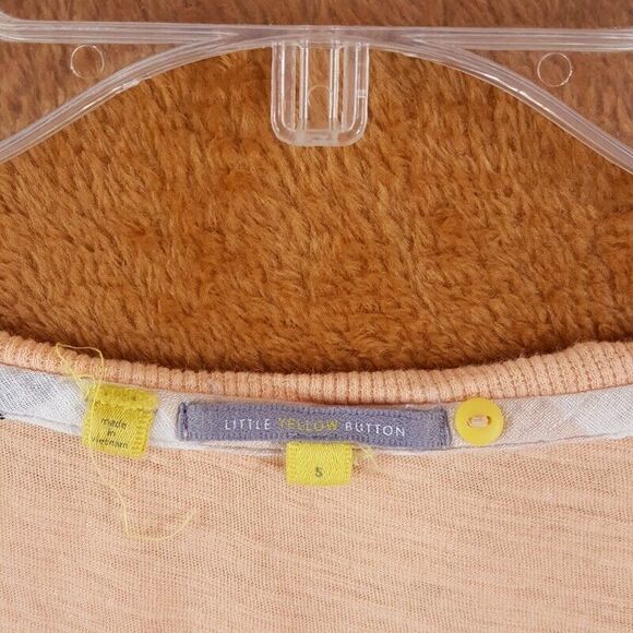 Little Yellow Button ANTHROPOLOGIE Womens Top Small Pastel Orange Stripe - Picture 2 of 7